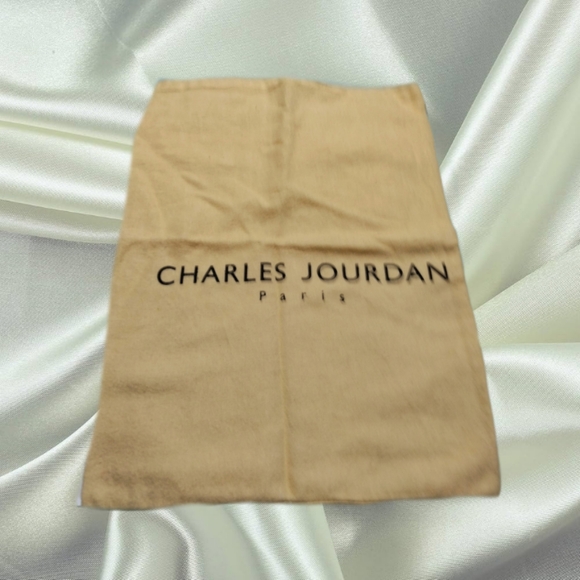 Charles Jourdan Handbags - 👣4/$20.  Charles Jourdan Storage Dust Bag. 14" x 10" New without Tags